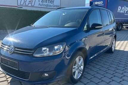 VW Touran 294.884 km 4.940 &euro; Obermichelbach 90587