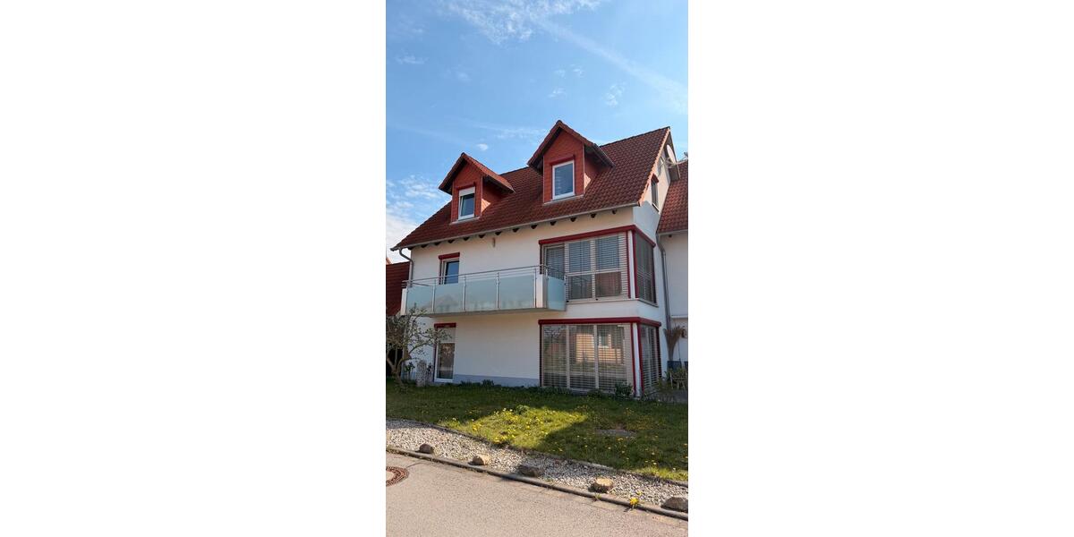 Doppelhaushälfte Bad Neustadt an der Saale - 5 Zimmer, 147 m&sup2;, 1.995&euro; | Angebot:26252325