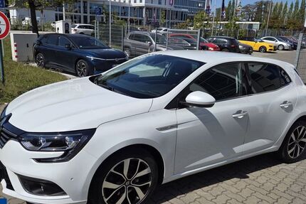 Renault Megane 81.100 km 14.689 &euro; Berlin - Köpenick 12555