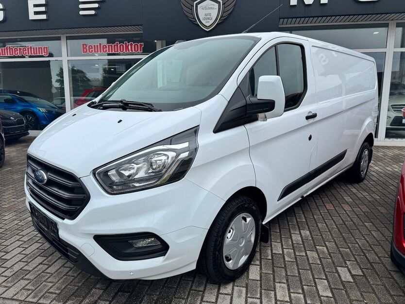 Ford Transit Custom 151.792 km 15.990 € Moers 47443