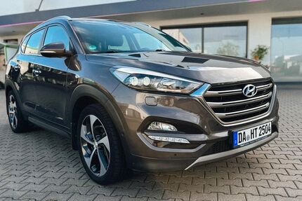 Hyundai TUCSON 149.000 km 14.499 &euro; Düren 52351