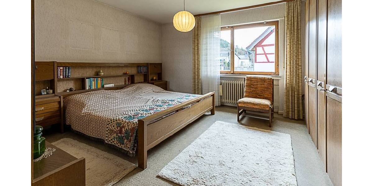 Einfamilienhaus Leimbach - 5 Zimmer, 155 m&sup2;, 220.000&euro; | Angebot:25997915