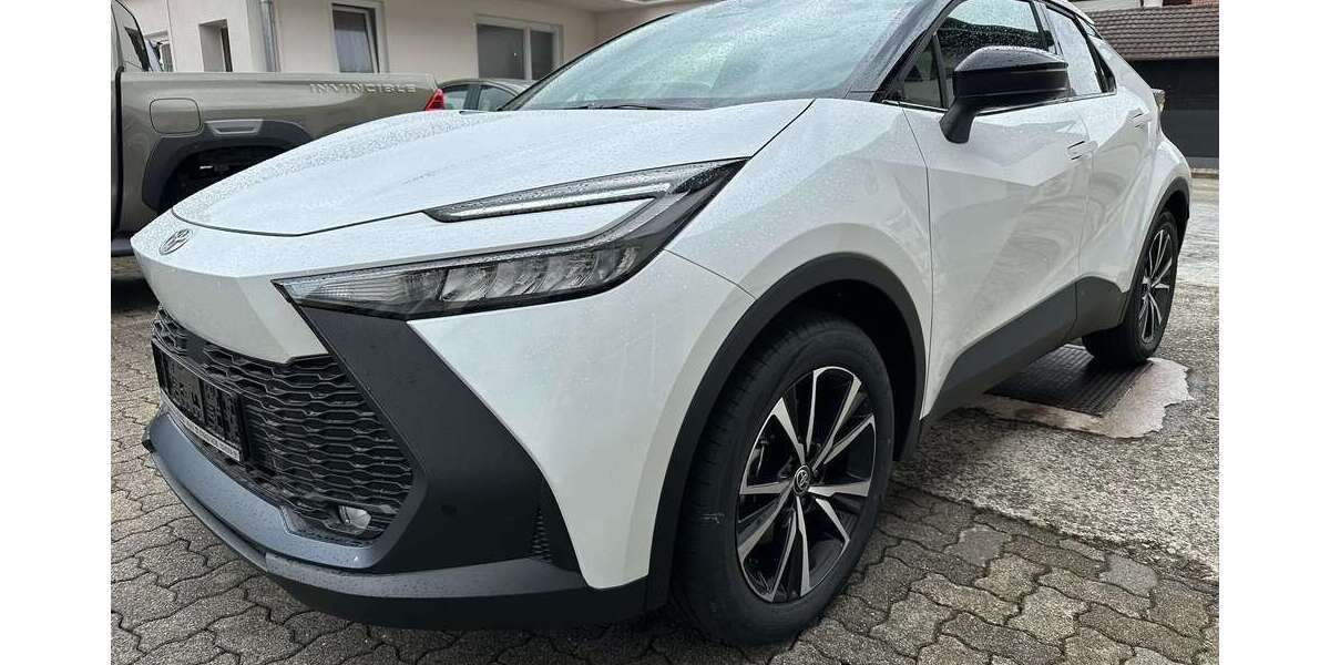Toyota C-HR 17.000 km 30.990 &euro; Wyhl 79369
