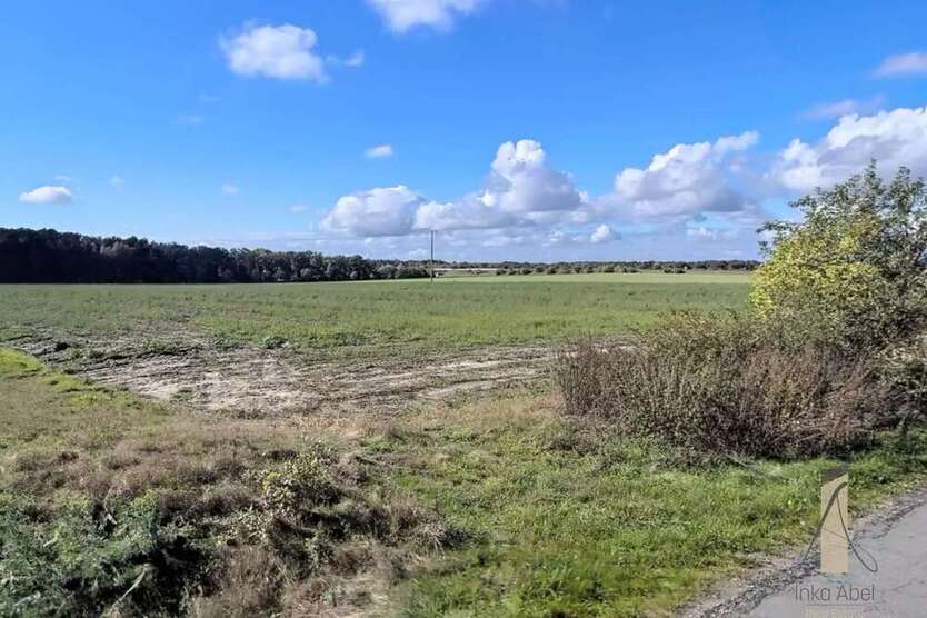 Grundstück zu verkaufen in Osloß 193.800 € 646 m² zimmer