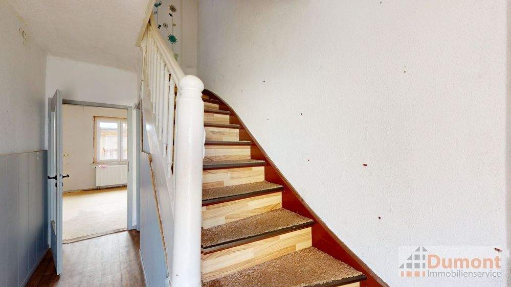 Reihenmittelhaus Leuna - 5 Zimmer, 100 m&sup2;, 94.000&euro; | Angebot:25768963