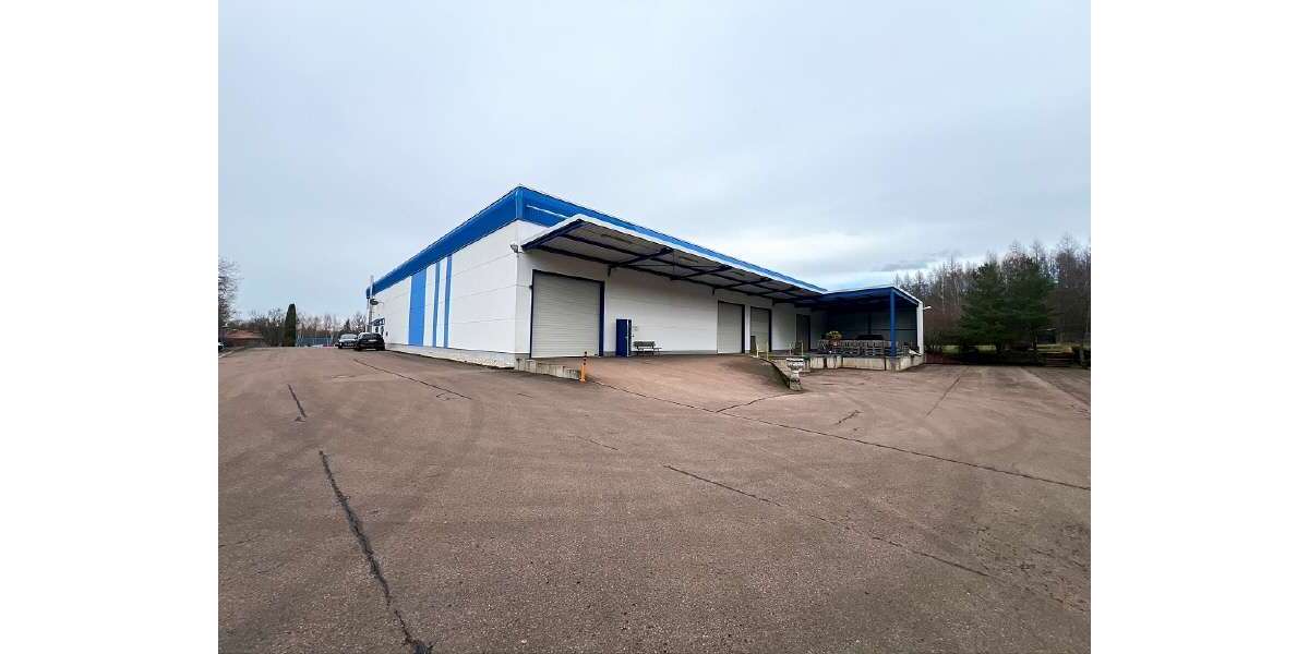 Halle in Rossau 1.150.000 € 1525 m² zimmer