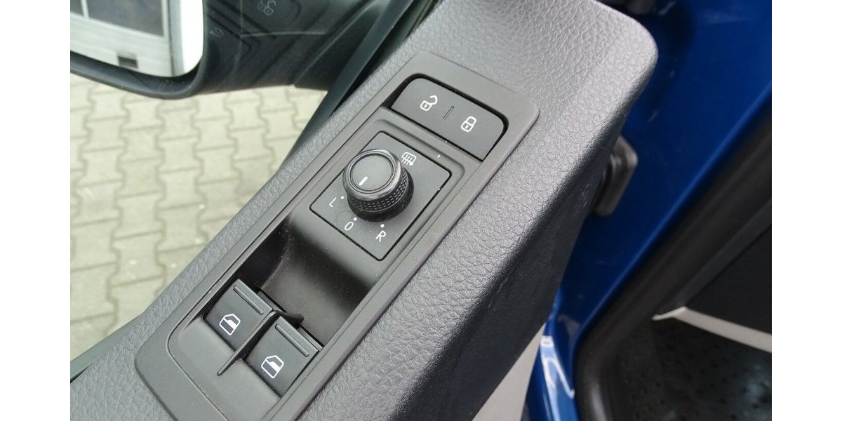 VW T6 Transporter 2,0l TDI lang DSG, Navi, Klima, AHK 209.500 km 15.690 &euro; Rodgau 63110