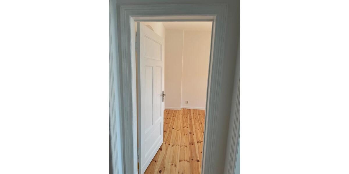 Etagenwohnung Oranienburg - 4 Zimmer, 98 m&sup2;, 999&euro; | Angebot:26398994
