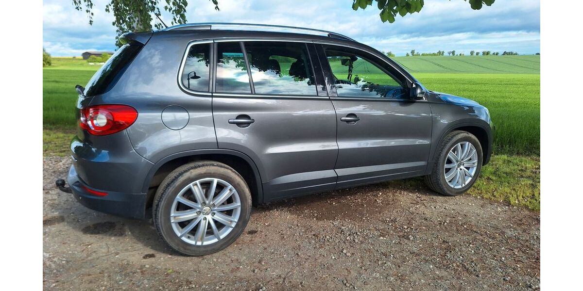 VW Tiguan 204.999 km 7.800 &euro; Grammetal 99428