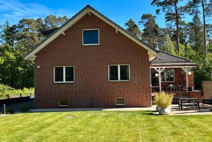 Freistehendes, großzügiges Einfamilienhaus am Wald in Wietze 8 zimmer