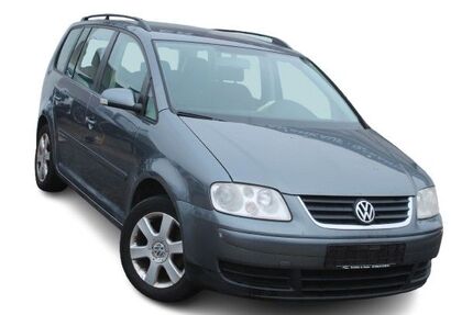 VW Touran 239.000 km 1.950 &euro; Gärtringen / Böblingen 71116