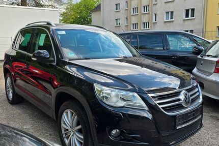 VW Tiguan 179.000 km 5.999 &euro; Essen 45144