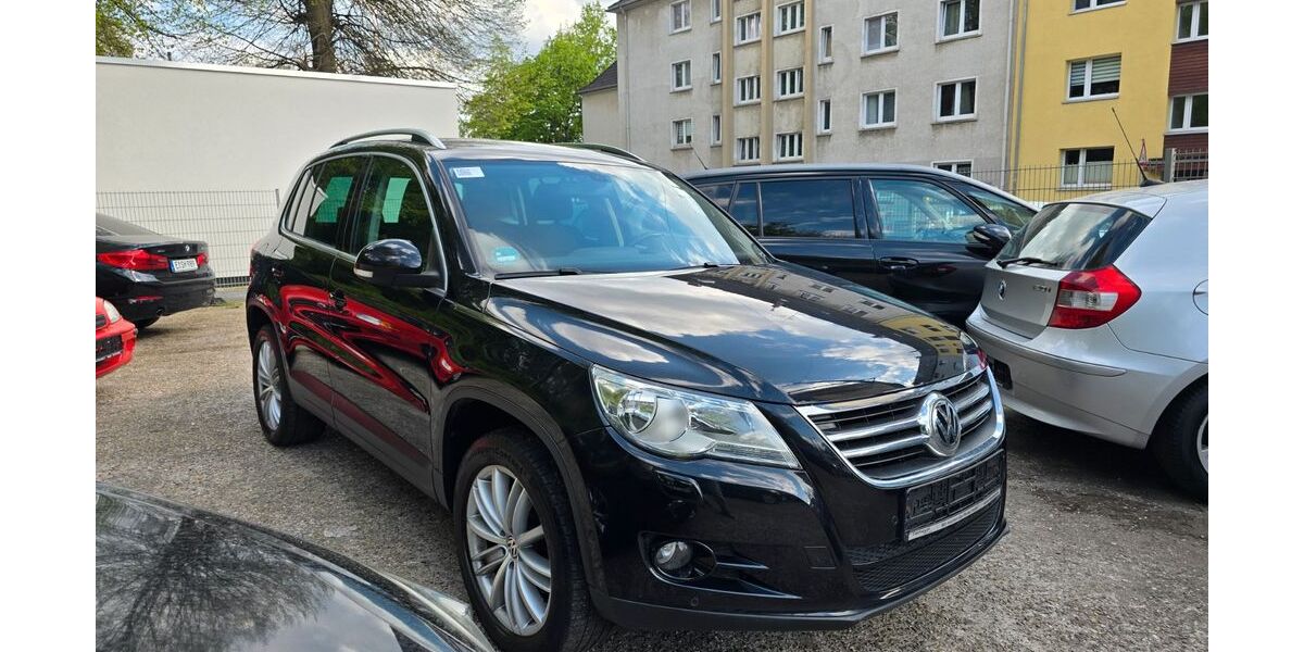 VW Tiguan 179.000 km 5.999 &euro; Essen 45144