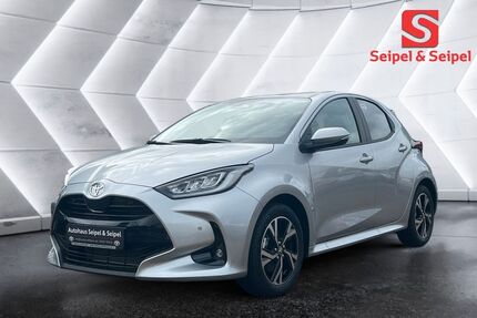 Toyota Yaris 1.800 km 26.890 &euro; Nidderau 61130