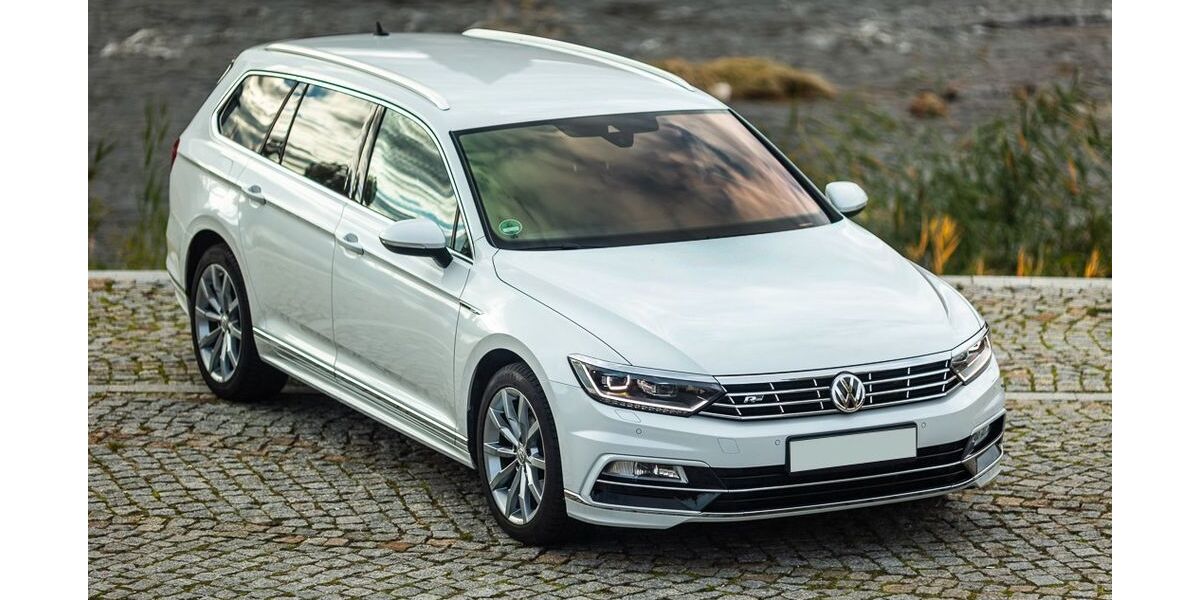 VW Passat Variant 89.500 km 19.600 &euro; Guben 03172