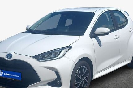Toyota Yaris 30.000 km 17.990 &euro; Reutlingen 72766