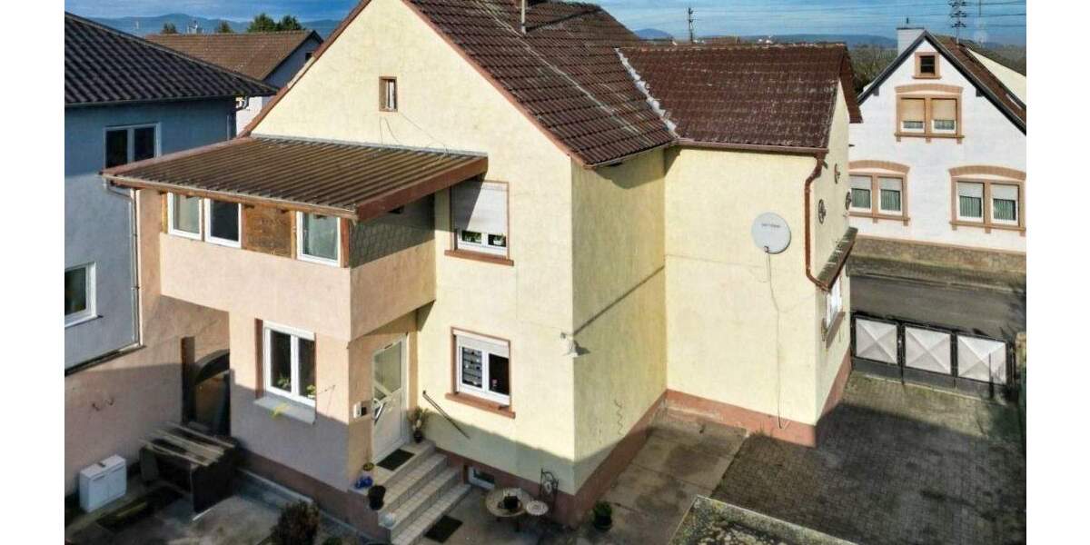 Einfamilienhaus Altdorf - 7 Zimmer, 150 m&sup2;, 425.000&euro; | Angebot:25744096