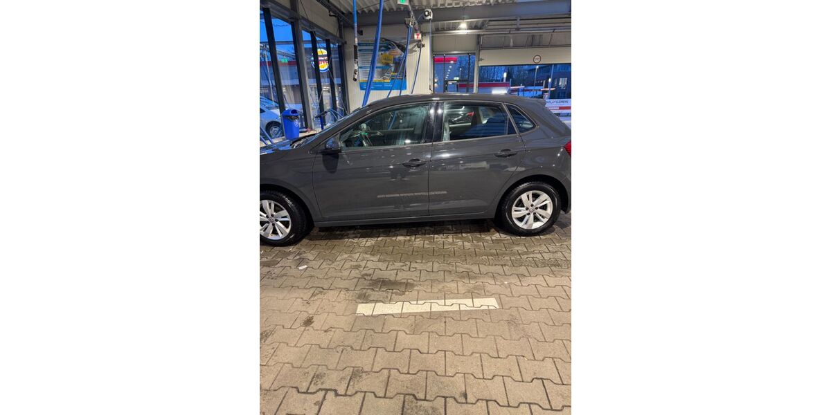 VW Polo 82.000 km 13.500 &euro; Bremen 28759