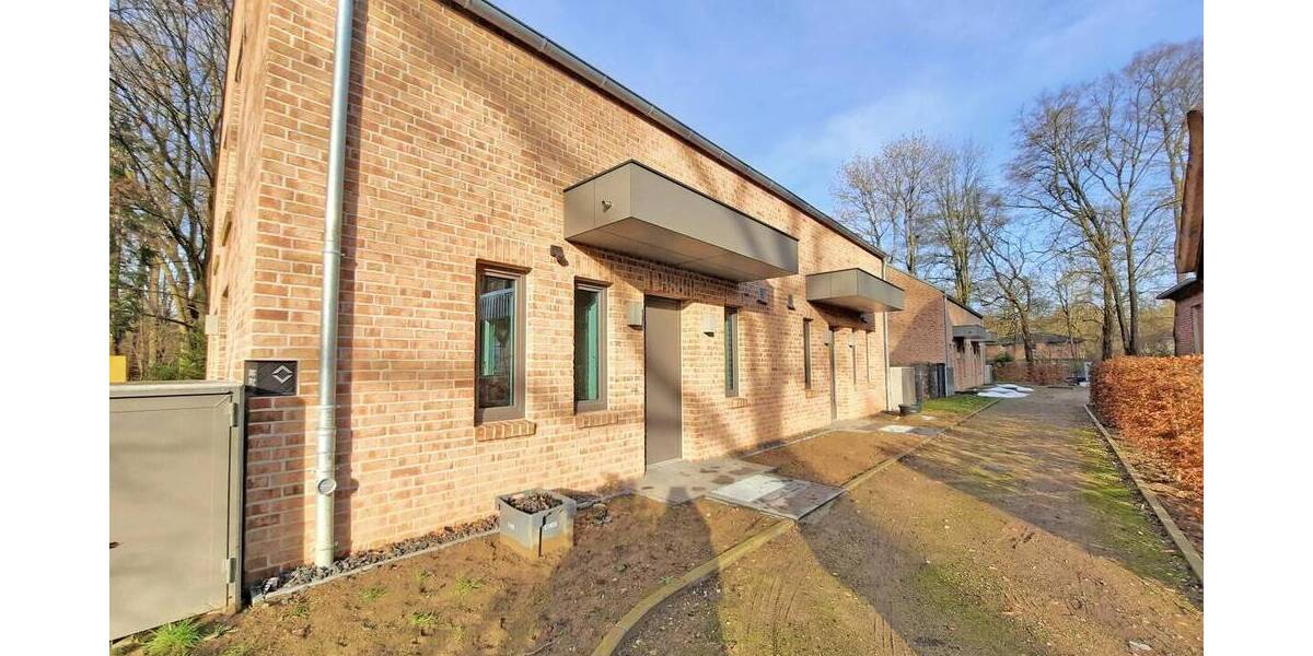 Doppelhaushälfte Hamburg Bergstedt - 4 Zimmer, 189 m&sup2;, 2.750&euro; | Angebot:26259261