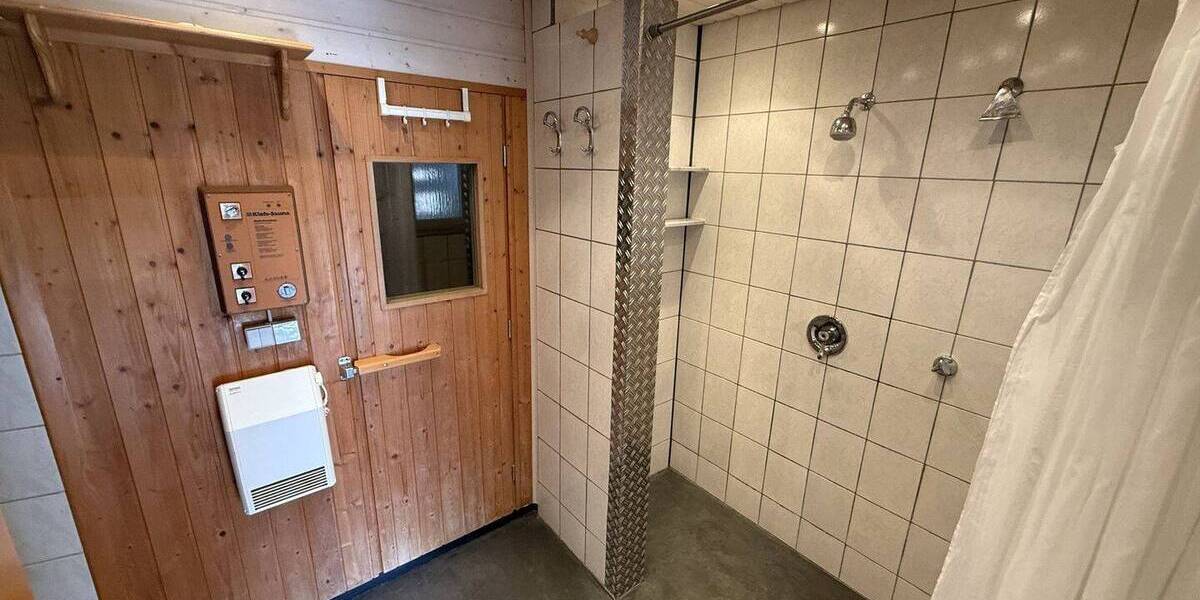 Doppelhaushälfte Albstadt Ebingen - 8 Zimmer, 185 m&sup2;, 399.000&euro; | Angebot:26777511