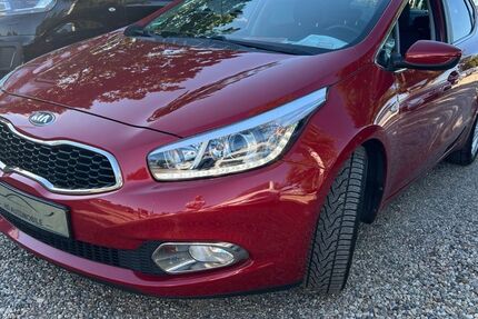Kia ceed / Ceed 77.000 km 8.900 &euro; Berlin 13089