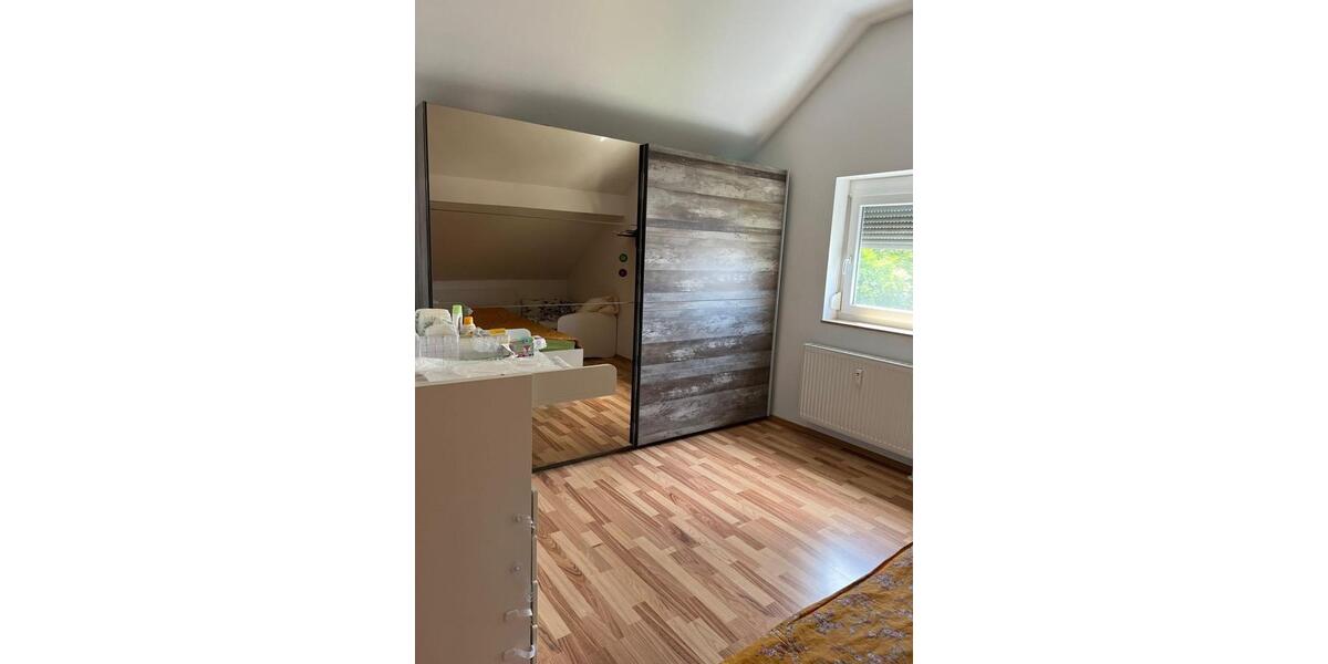 Dachgeschoßwohnung Bühl - 2.5 Zimmer, 68 m&sup2;, 700&euro; | Angebot:25561233