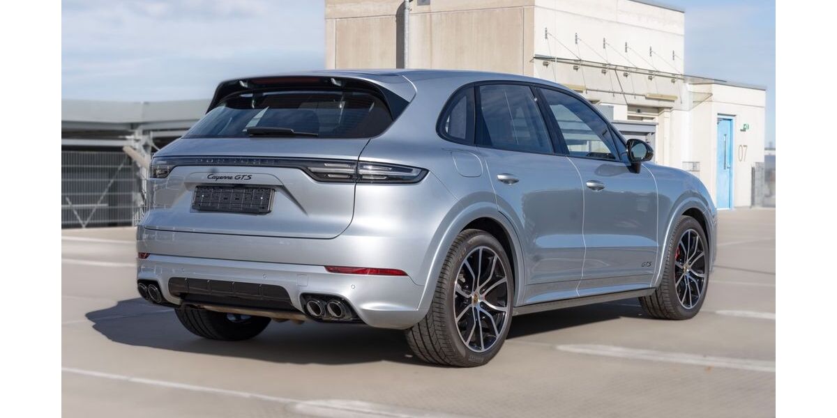 Porsche Cayenne 48.000 km 72.900 € münchen 80639