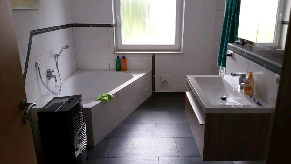 Etagenwohnung Spiegelau - 3 Zimmer, 127 m&sup2;, 750&euro; | Angebot:23703565