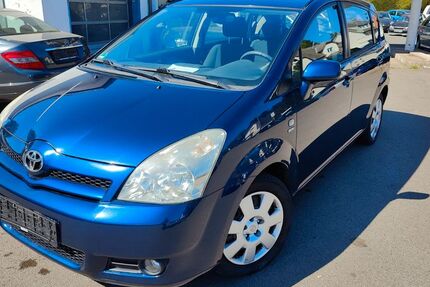 Toyota Corolla Verso 175.320 km 6.890 &euro; Minden 32425