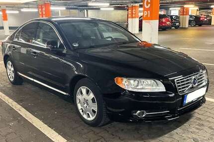 Volvo S80 175.985 km 9.390 &euro; Düsseldorf 40210