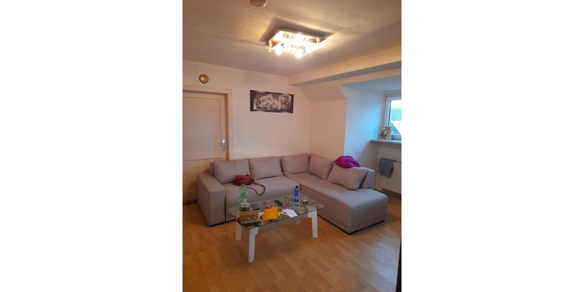 Dachgeschoßwohnung Hameln - 3 Zimmer, 76 m&sup2;, 532&euro; | Angebot:26349352