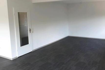Haus Ganderkesee - 5 Zimmer, 130 m&sup2;, 980&euro; | Angebot:24834097