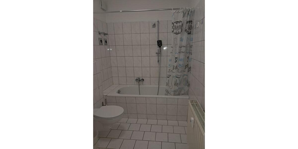 Erdgeschoßwohnung Hecklingen - 1 Zimmer, 43 m&sup2;, 275&euro; | Angebot:25125132