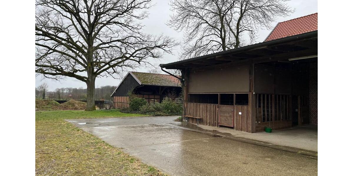 Einfamilienhaus Telgte - 10 Zimmer, 298 m&sup2;, 2.100&euro; | Angebot:25636952