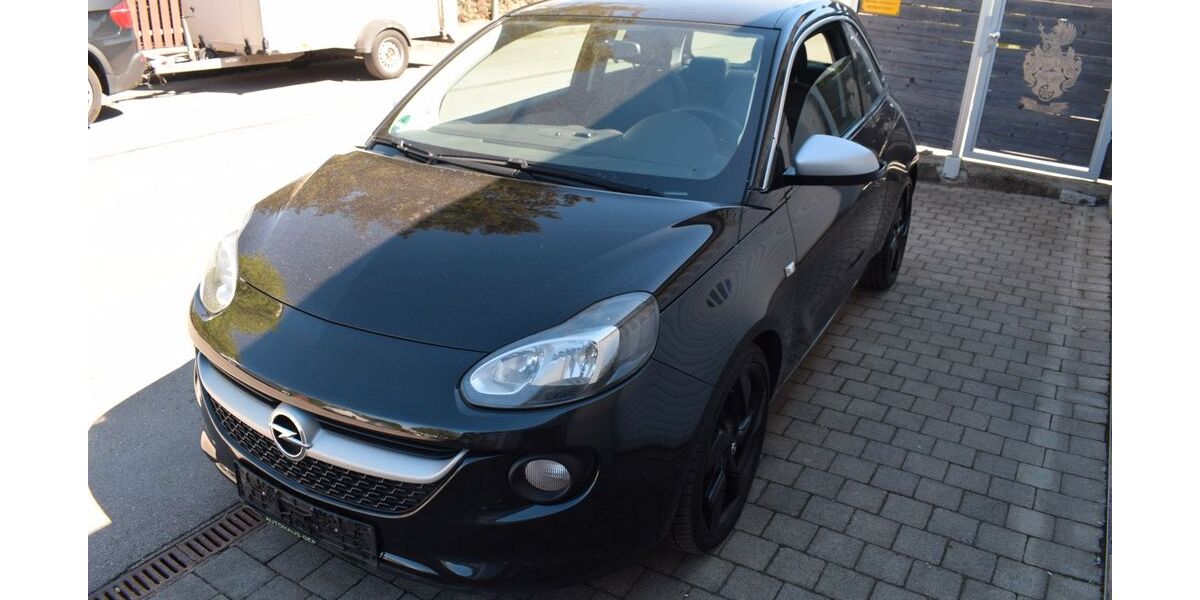 Opel Adam 121.000 km 6.890 &euro; Puchheim 82178
