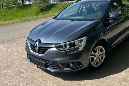 Renault Megane 23.000 km 14.900 &euro; Kirchhundem 57399