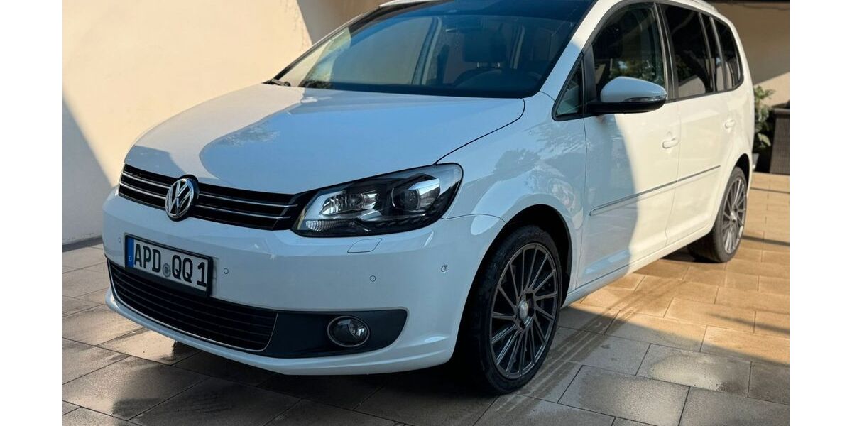VW Touran 215.000 km 11.990 &euro; Schleifreisen 07629
