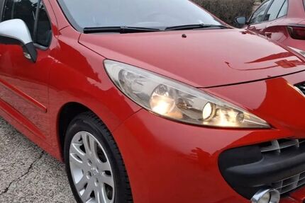 Peugeot 207 163.000 km 3.900 &euro; Freiburg 79111