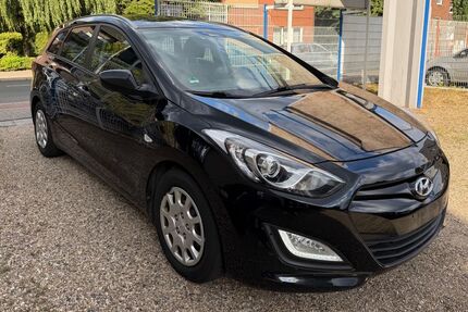Hyundai i30 225.000 km 3.490 &euro; Oberhausen (Sterkrade) 46149