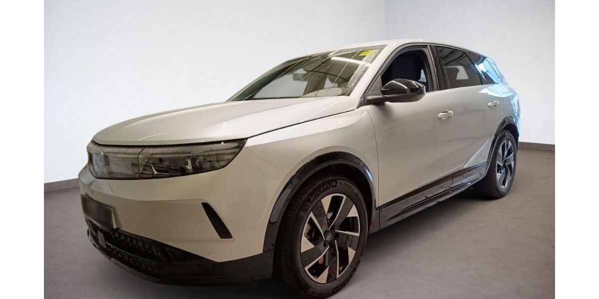 Opel Grandland (X) 3.465 km 36.945 &euro; Gnarrenburg 27442