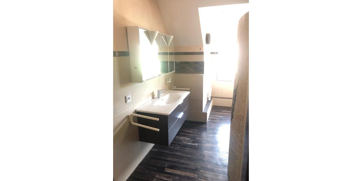 Wohnung zu vermieten 3 zimmer