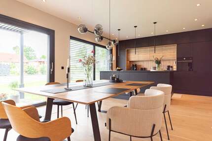 Haus zum Kaufen in Oschatz 485.000 € 126.57 m² 4 zimmer