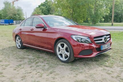Mercedes-Benz C 250 121.000 km 17.900 &euro; München 80689