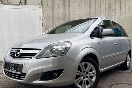 Opel Zafira 157.300 km 4.690 &euro; Hamburg 22175