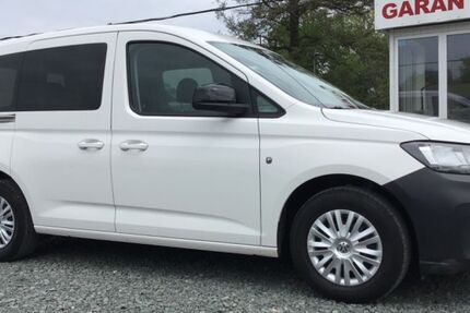 VW Caddy 197.677 km 14.990 &euro; Hermsdorf/Schleifreisen 07629