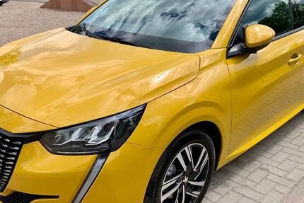 Peugeot 208 89.200 km 11.350 &euro; Arnstadt 99310