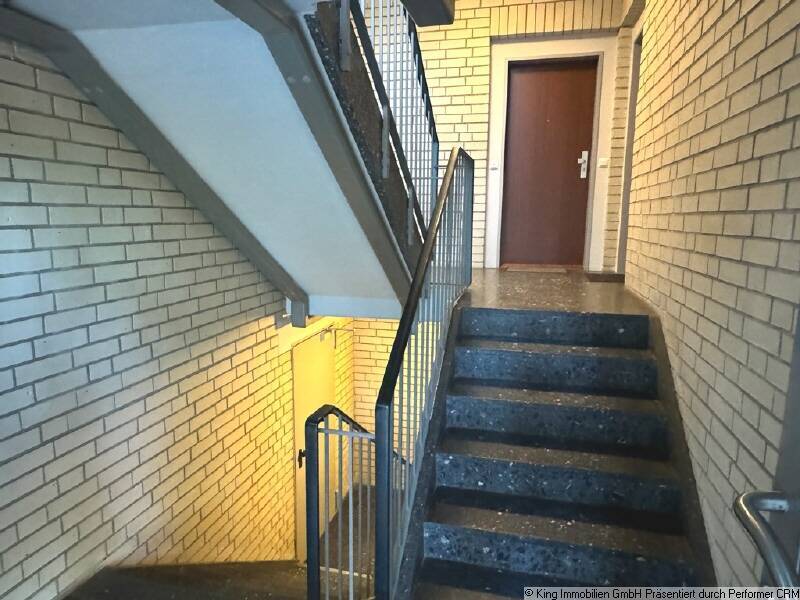 ***QUICKBORN*** Schöne 1 Zimmer-Appartment, ca. 37 m² mit Balkon, EBK