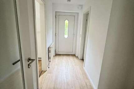 Haus Flensburg Fruerlund - 6 Zimmer, 150 m&sup2;, 1.500&euro; | Angebot:26901481