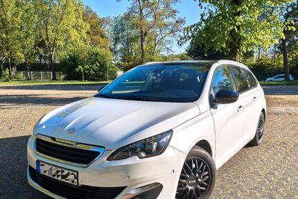 Peugeot 308 125.000 km 5.495 &euro; Wesel 46485