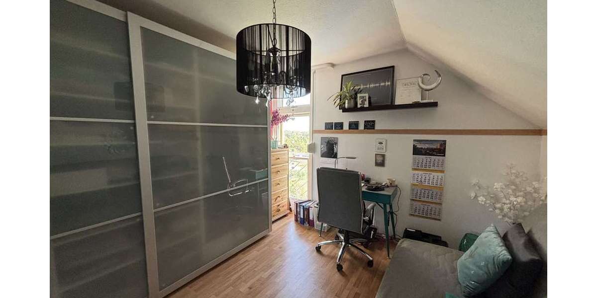 Ein Platz zum Ankommen – großzügige Doppelhaushälfte mit Traumgarten 5 zimmer